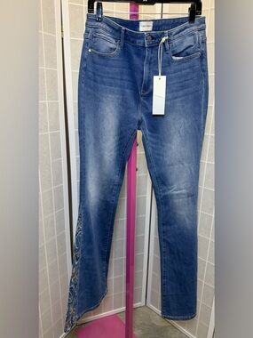NWT DRIFTWOOD Blue Boot cut Jeans with Side Embroidery
